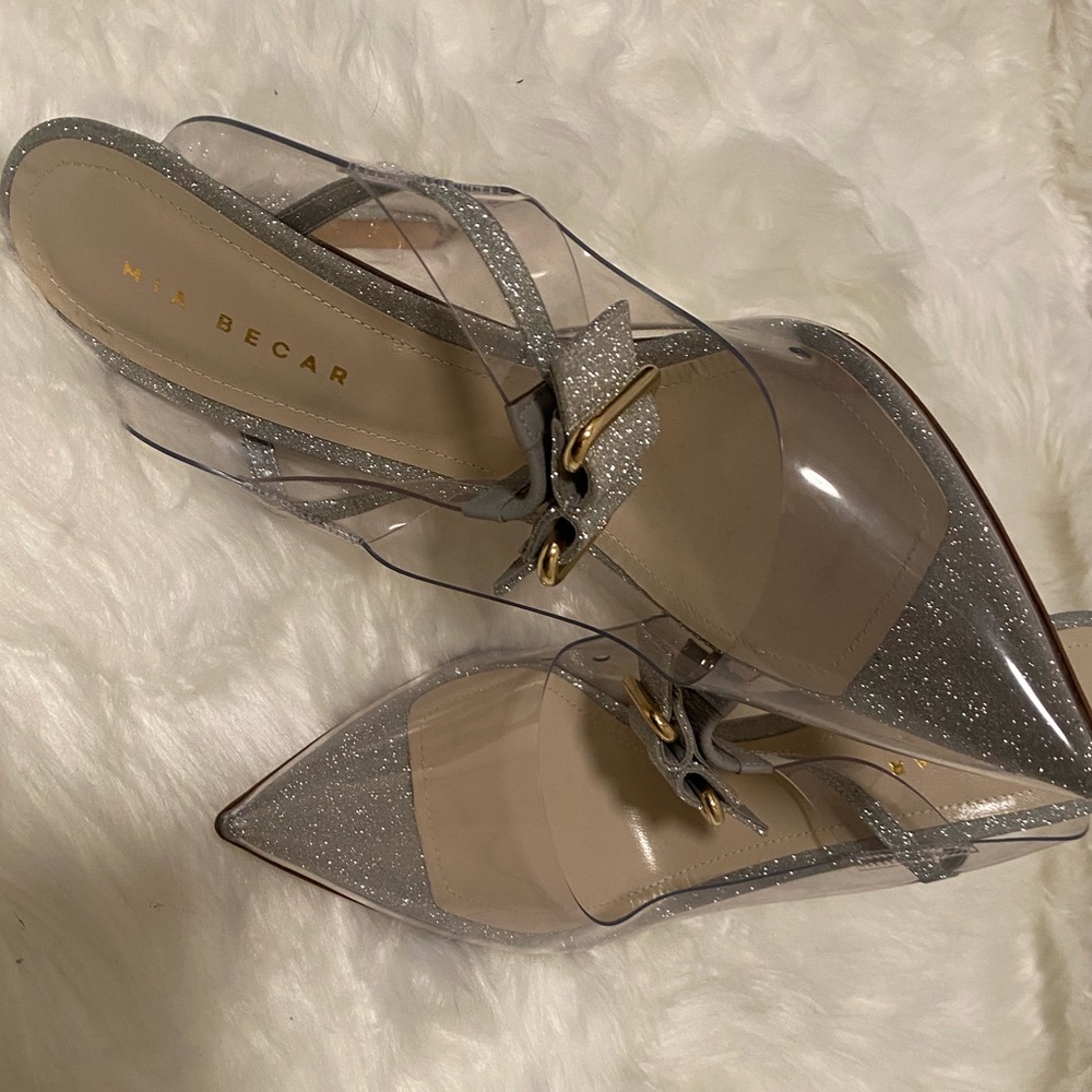 Mia Becar Marilyn Mule PVC 100 Silver Heels. Size 9.5 NWOB.